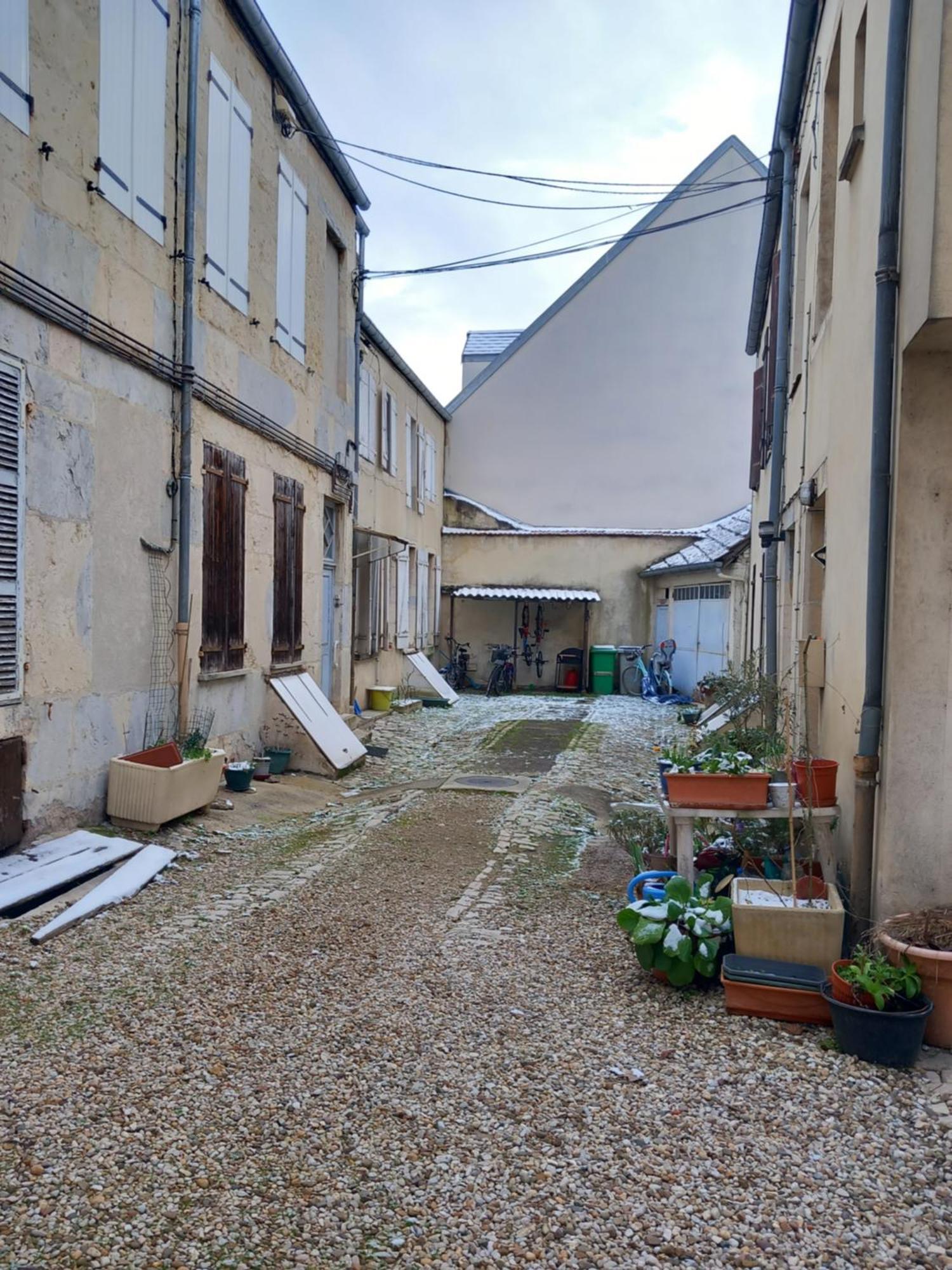 La Cour Fleurie, Tout Confort Dijon Luaran gambar